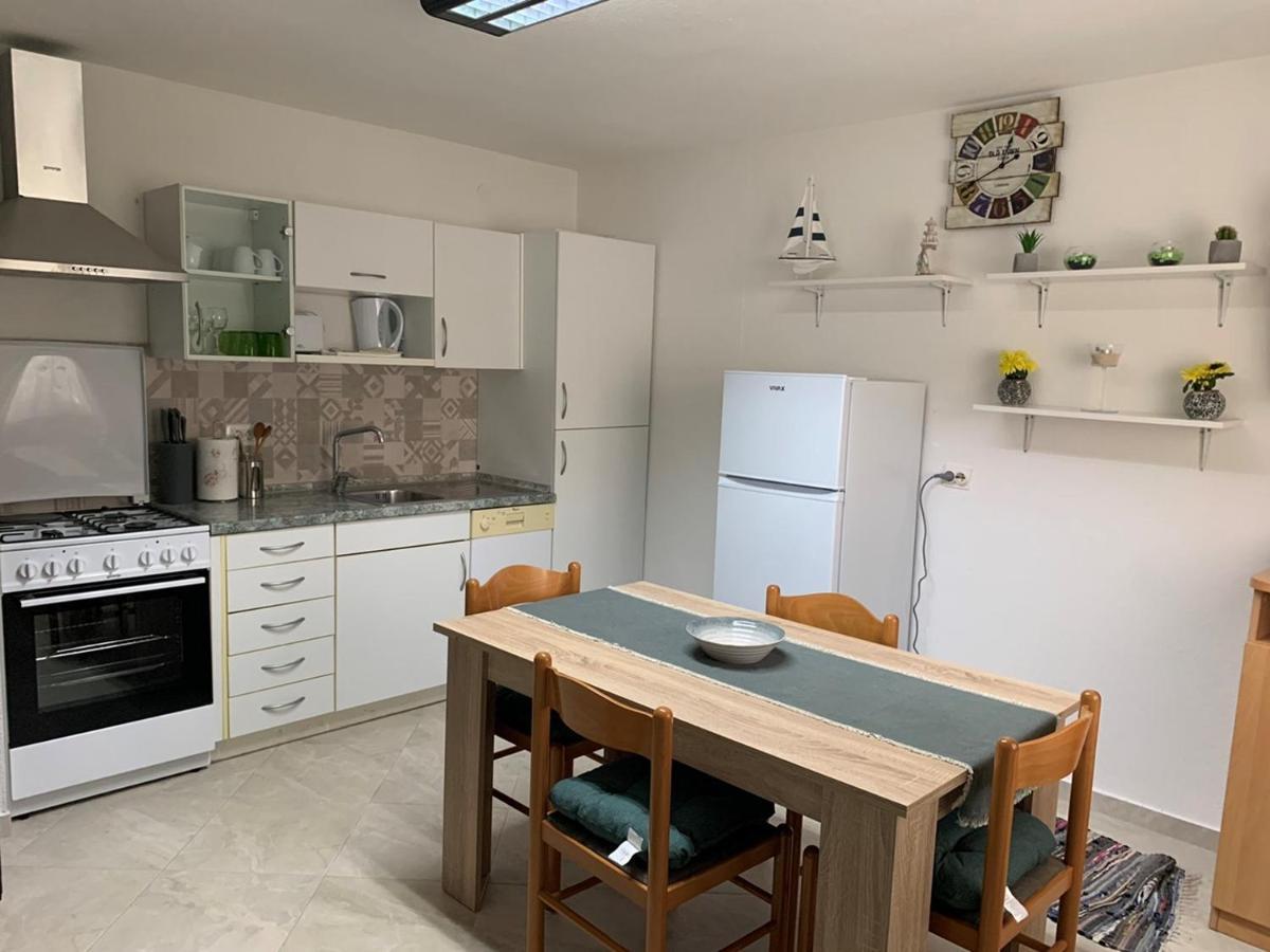 Linda Apartments Zambrattia Savudrija Exteriér fotografie